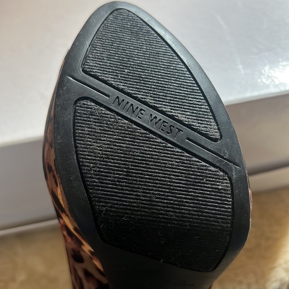 Nine West Leopard Print open toe heels - Picture 7 of 10